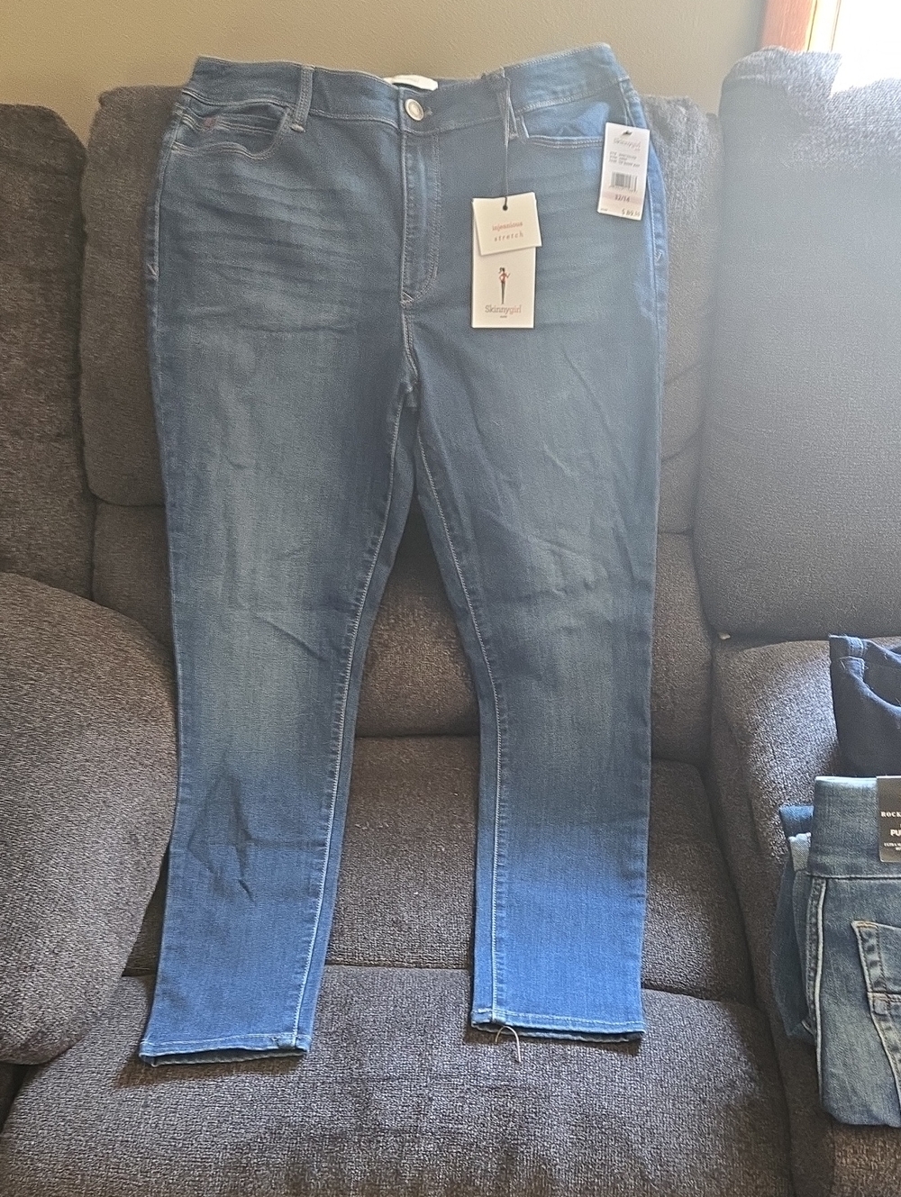 Skinnygirl Women's Indigo Skinny Jeans